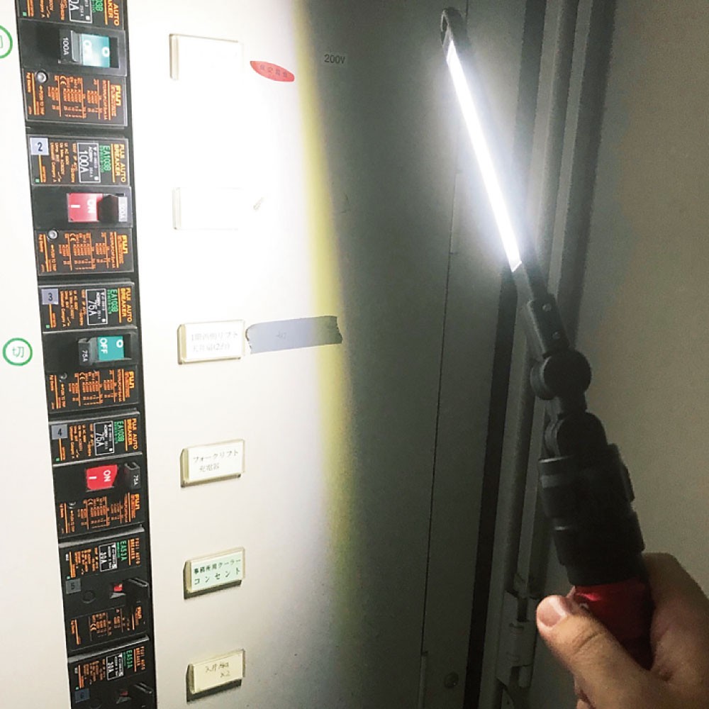 決まりましたm(_ _)mELUT LED 3WAY ライト　AG306-L3L01 LED3ウェイライト AG306-L3L01 ｜ネオネットマリン通販