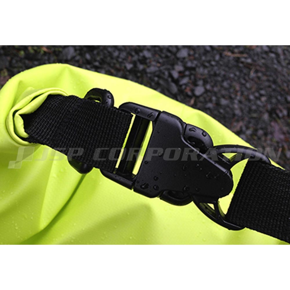 ドライバッグ 15L ショルダーストラップ付き AQUAPAC
