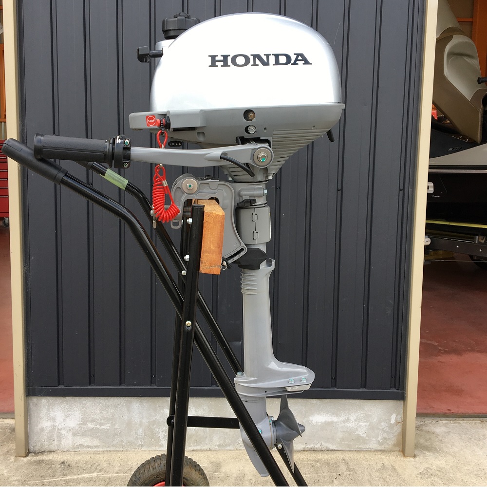 中古】船外機 2馬力 4ストローク BF2DH トランサムS エンジンオイル 